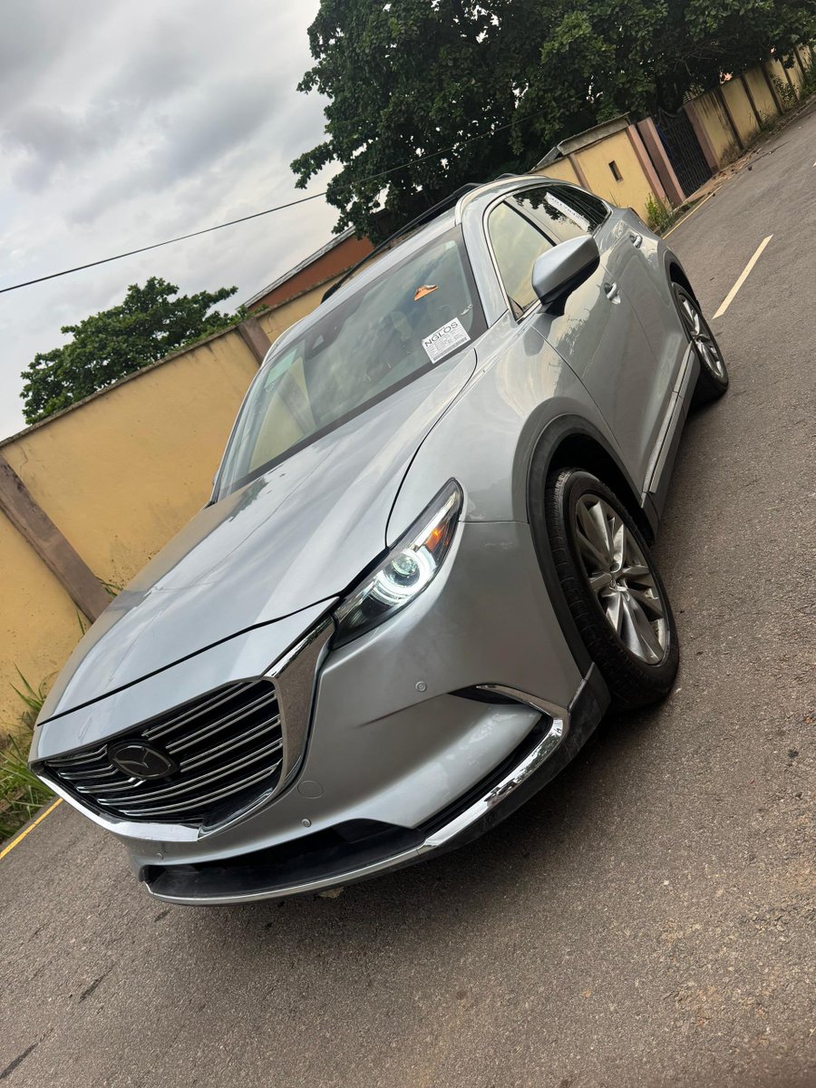 GeorgemikeAutos's tweet photo. 2019 Mazda CX-9 sugnature trim 
Price:NGN: 35,000,000 https://t.co/xnUuBaqRrH