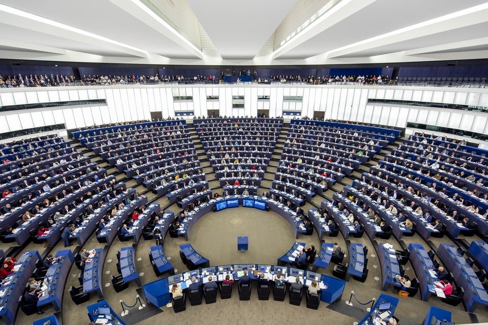 f_philippot's tweet image. L’UE : l’institution la plus corrompue du monde ! Lisez ça c’est fou ! ⤵️
Enquête incroyable d’Euractiv ce matin qui révèle comment le Parlement européen fait TOUT pour bloquer les enquêtes de la justice belge sur la corruption en son sein !
Les députés européens refusent même…