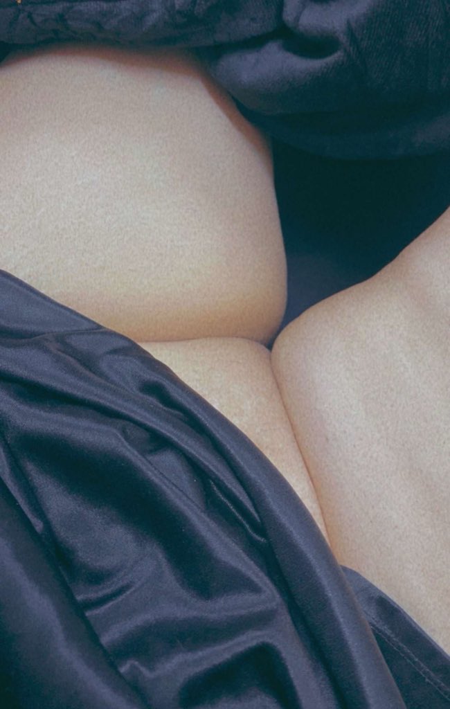 مساج (@a6827893237680) on Twitter photo 