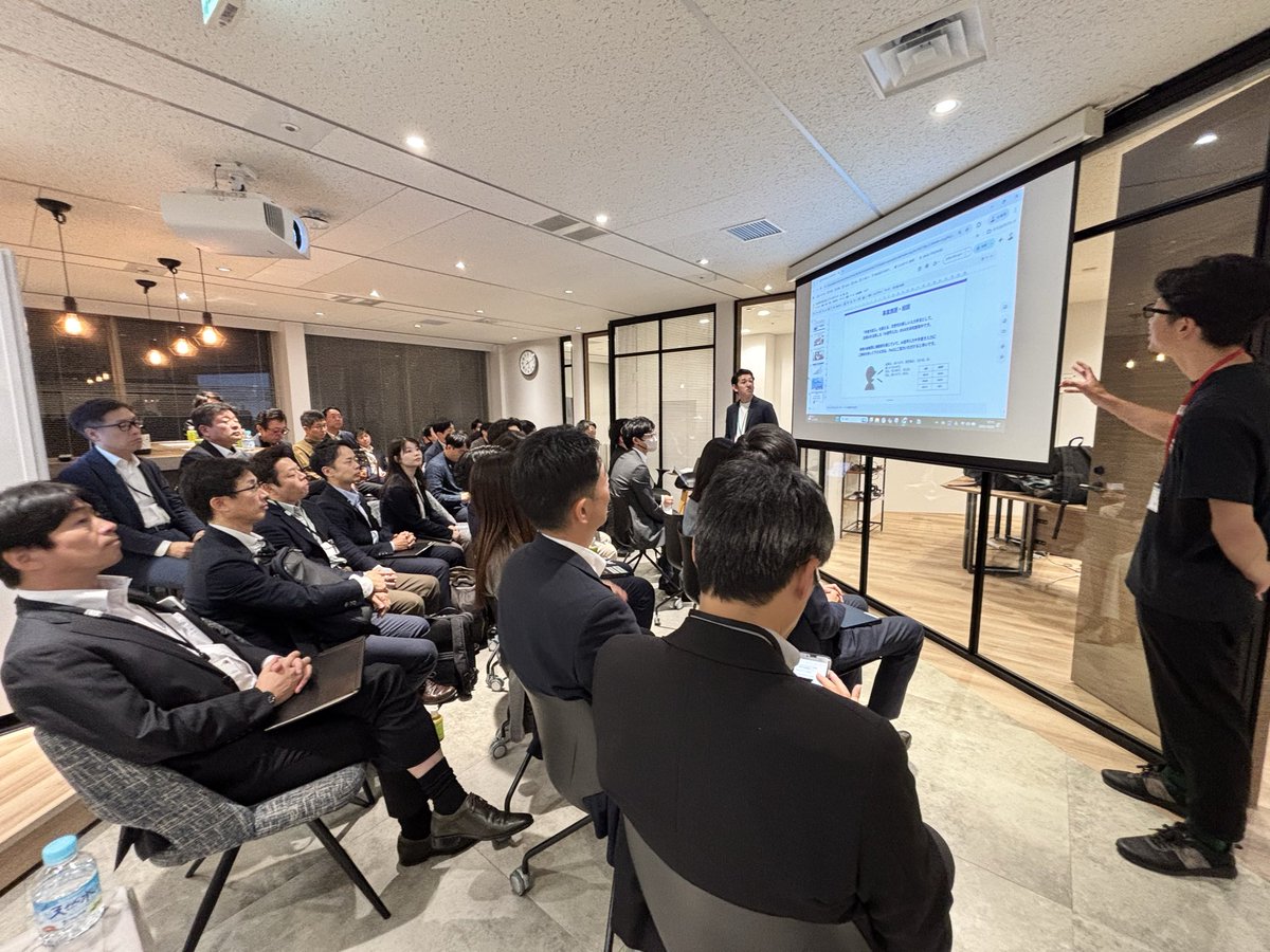 プレゼン1社目は、ミライのゲンバの代表佐藤さん <a href="/TettaSato/">佐藤哲太 | ミライのゲンバ</a> です✨
解決したい社会課題とは？佐藤さんの想い、展望とは？