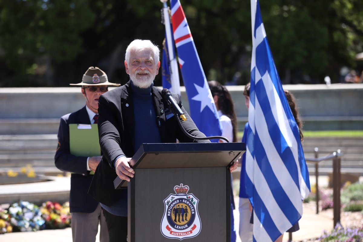 Greece in Australia tweet media