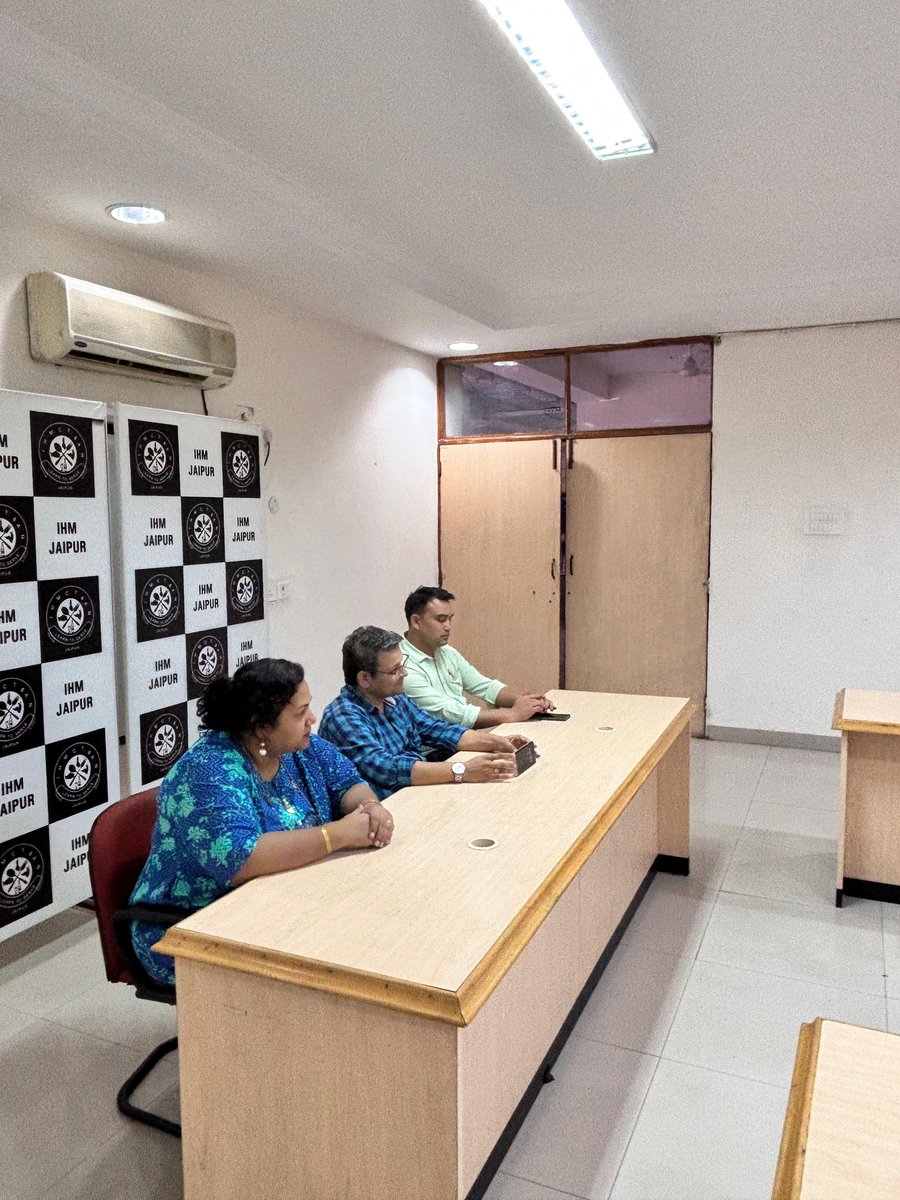 IHMJAIPUR's tweet photo. Bridging Campus : Academic, Cultural and Culinary Exchange 
IHM Jaipur x IHM Gurdaspur
Faculty members shared innovative teaching methods and academic practices, fostering collaboration and growth in hospitality education.

#IHMJaipur #IHMGurdaspur #FacultyInteraction https://t.co/a1a2LjPhIl