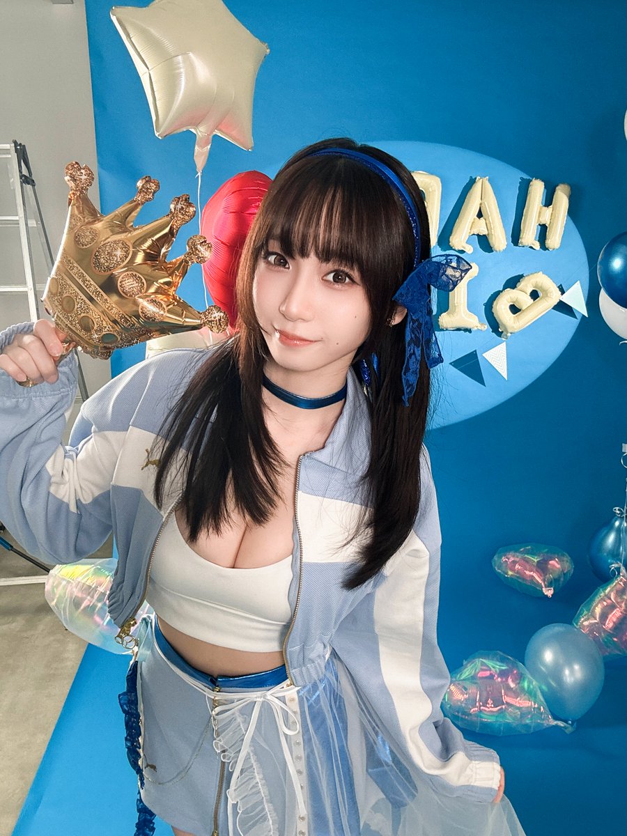 生誕祭のファンクラブ限定✨
先行抽選チケット受付は【本日まで】です！🏃‍♀️💨

🌟伊織もえ生誕祭2026🌟2025/01/24(土)
２部公演🎂

一年に一度の特別な日を、ぜひ一緒にお祝いしてもらえたら嬉しいです☺️✨
詳細はファンクラブのお知らせからチケットページの内容をご覧ください✨