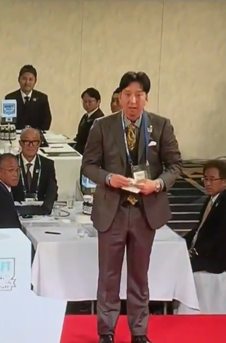 開いた瞬間の顔好き