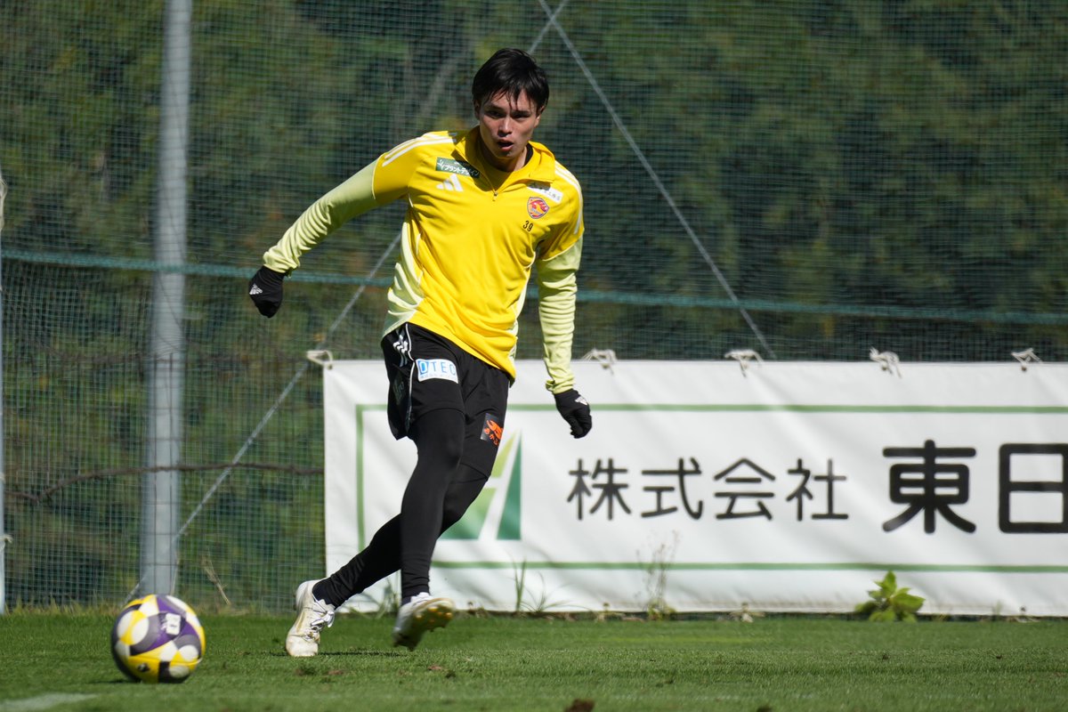 vega_official_'s tweet photo. Today's training photos📸
🆕NEXT MATCH
🦅明治安田J2 第34節
🆚サガン鳥栖
🗓10/26 SUN 14:00
🏟️ユアテックスタジアム仙台
🔗特設ページ
📱https://t.co/M0tgg6P0T9
#VEGALTA #PASSION_限界を超えろ https://t.co/RBLtzOBdeH