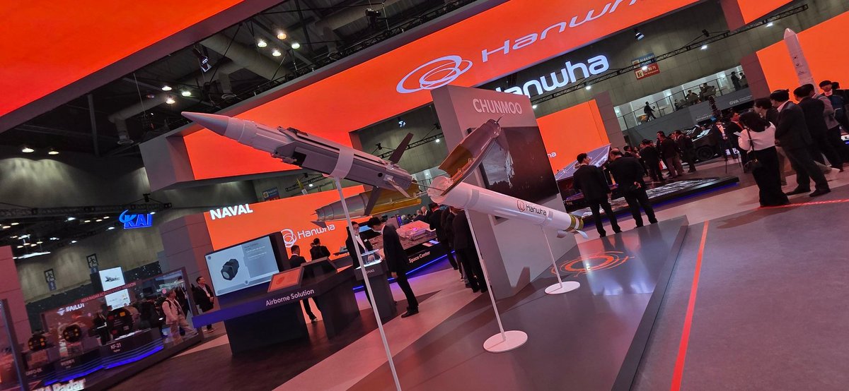 jeevish's tweet image. Just wrapping up at the ADEX def expo at Seoul. What an incredible progress RoK has made. Huge vision &amp;amp; aspirations and the wherewithal to make it happen - govt, large OEMs &amp;amp; small companies. Many have doubled/tripled their revenue in 2-3 years. Bullish to do more &amp;amp; dream big. It…