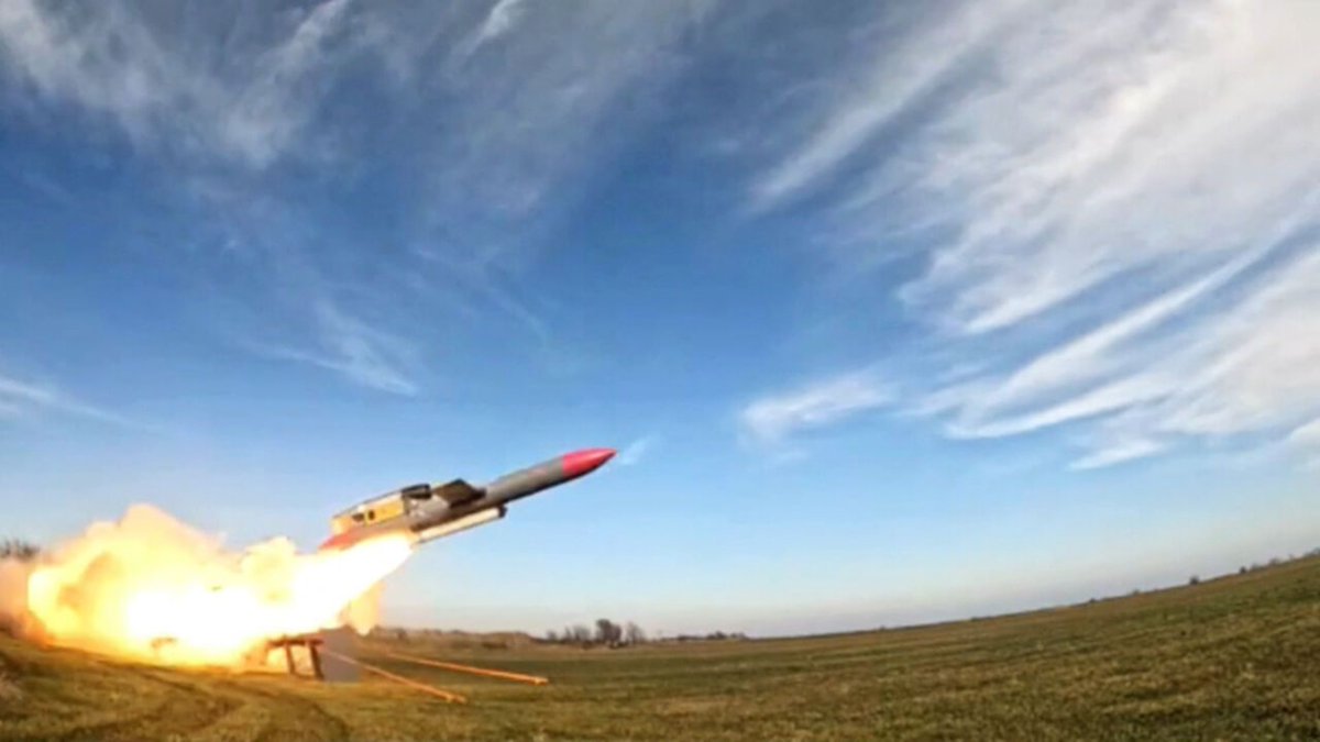 GeoProtest25 (@georgiaprotest) on Twitter photo 🚨🇺🇦🚀BREAKING: At this moment, Ukrainian forces are attacking Russian military facilities located in Donetsk Oblast with Flamingo-type cruise missiles.
See the latest updates with us:<a href="/StatWatch25/">The threat of missiles and drones</a> 🚨🇺🇦🚀BREAKING: At this moment, Ukrainian forces are attacking Russian military facilities located in Donetsk Oblast with Flamingo-type cruise missiles.
See the latest updates with us:<a href="/StatWatch25/">The threat of missiles and drones</a>