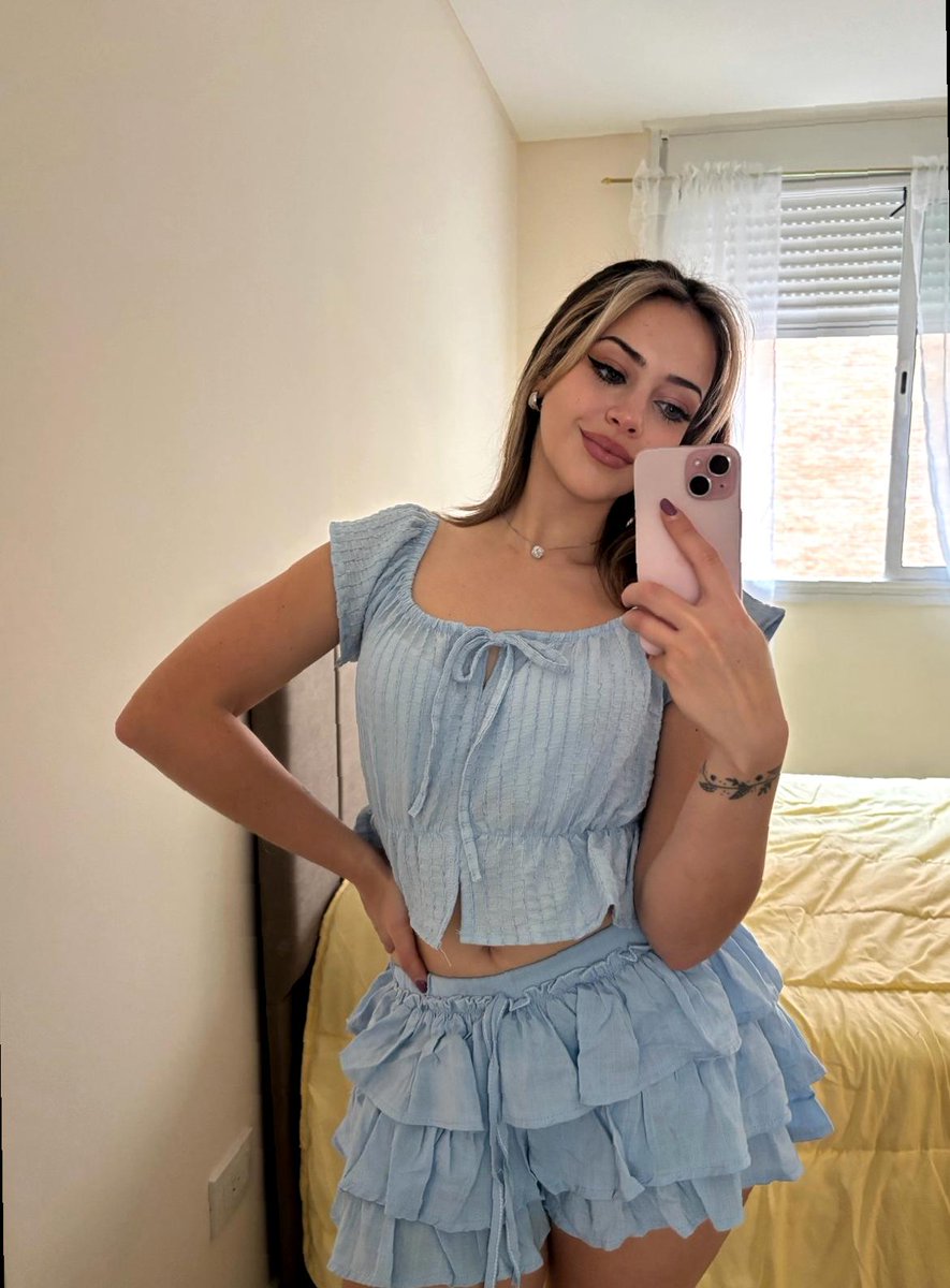 Hailey Jones 🌙 tweet media