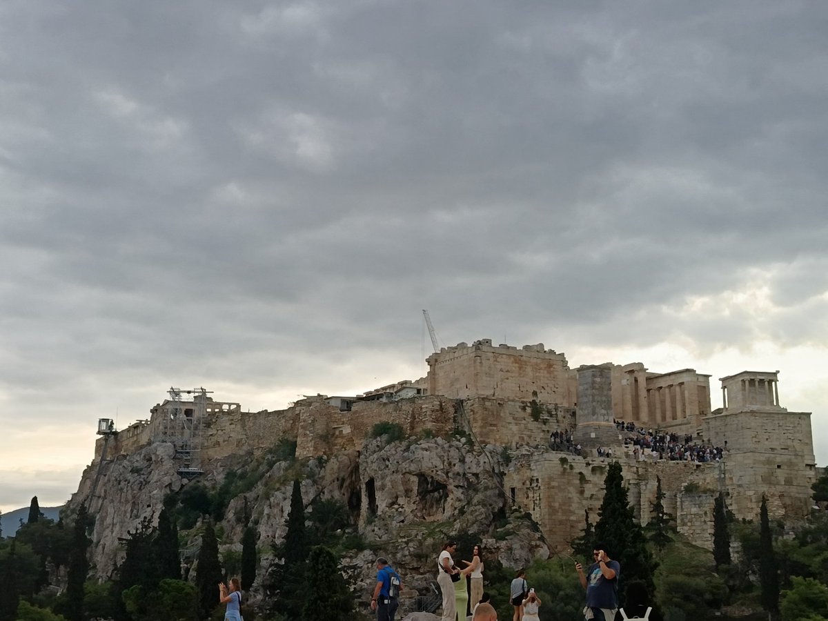 ColGDons's tweet image. Athens morning wander about.

10,000 steps done.