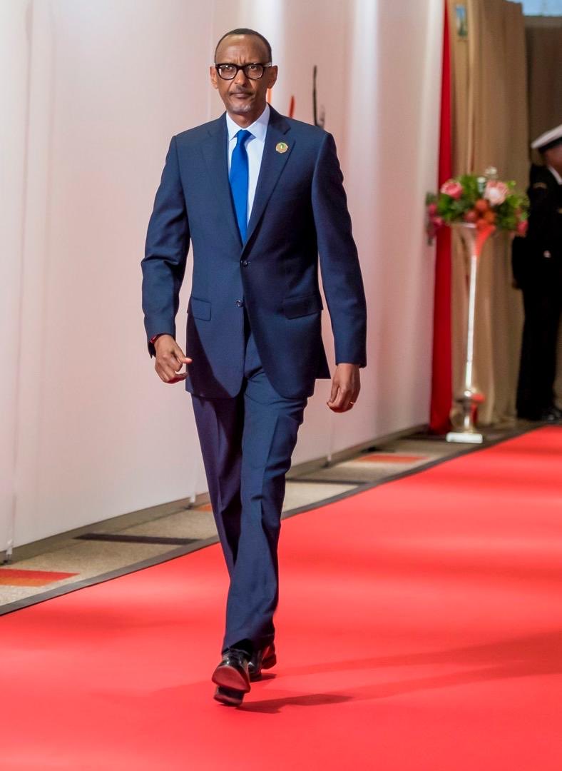Rwandan2020's tweet photo. Happy Birthday Day Y.E President Paul KAGAME. God Bless You so much, your life is the life of Rwandans https://t.co/FH6jzwN77q