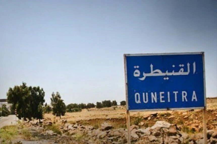 dailyrojava's tweet image. 🛑İsrail ordusu, bu sabah Kuneytra ilinin güney kırsalında bulunan Sayda El Hanut köyüne 5 askeri araçtan oluşan güçle girdi.
Askeri birlik köyün merkezinde konumlandı.