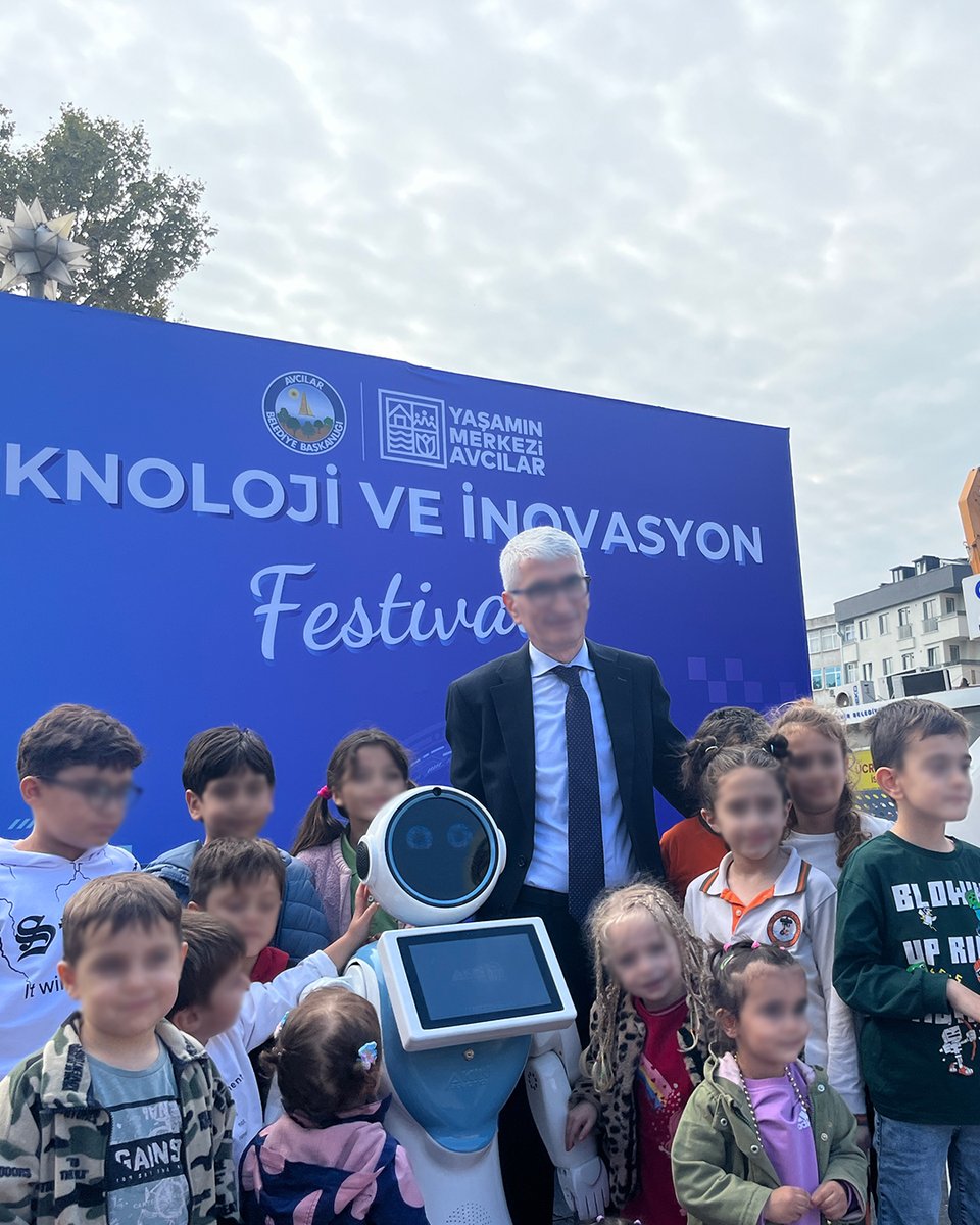 Akinrobotics's tweet image. As AKINROBOTICS, we participated in the Avcılar Municipality Science Festival with our robots on Wednesday, October 22.
AKINROBOTICS olarak 22 Ekim Çarşamba günü robotlarımızla birlikte Avcılar Belediyesi Bilim Şenliği’nde yer aldık.
#miniada #arat #servisrobotu #istanbul…