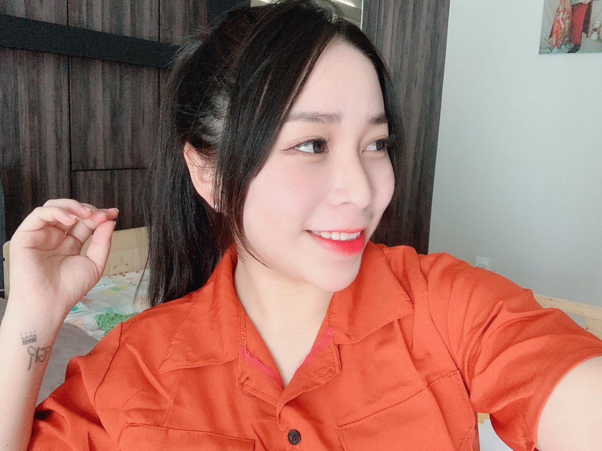 😘 https://t.co/9nEzmuCNZM