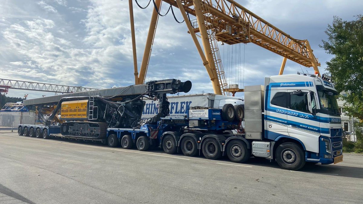 Another #BrandNew #RTG RG27S leaves the factory headed for Belfast, sold to Dawson WAM by UK &amp; Ireland distributors <a href="/AGDEquipment/">AGDEquipment</a> 

The machine is equipped with a Eurodrill DKS 100/200 twin rotary head for Cased CFA and secant piling to 25 m depth.

Stay tuned for more photos.