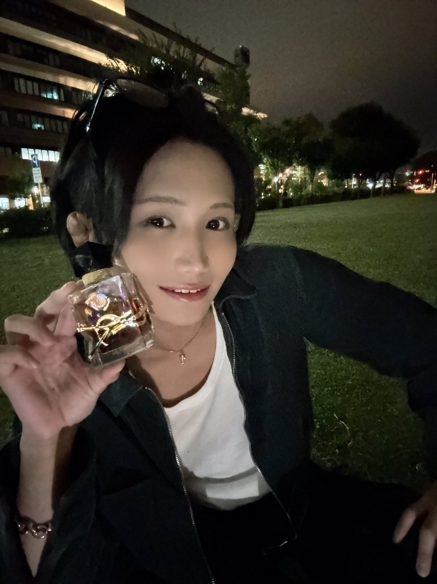 itiru999's tweet photo. 食生活を整え出してから、心体共に安定してきた

何事もゆっくり。1日で楽しみを全部をこなすよりも、少しずつこなしていった方が、人生の楽しみ方長続きして、人生謳歌できる気がするかも

過去のいちるの思考と今のいちるの思考、色んなことがありすぎて、良い意味で俯瞰して見られる😊
@TOPDANDY1st https://t.co/LAhWt09EMx