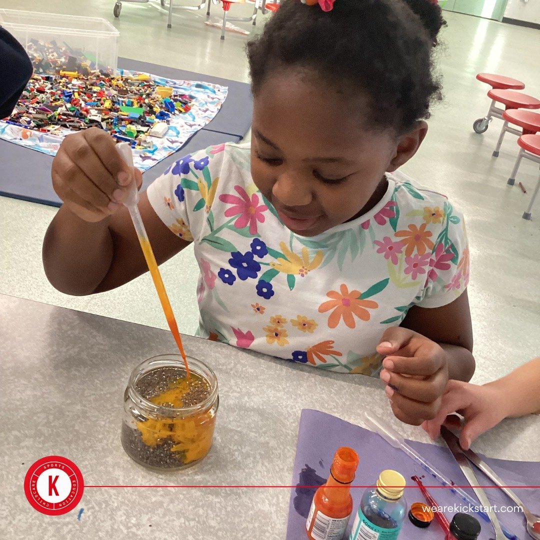 wearekickstart's tweet image. 🎃 Spooky Science at Waterloo Primary! 👻
Our students mixed up chia seed slime for today’s spooky movie night! 🧪💧
We learned how chia seeds soak up water and grow jelly jackets — ready for some slimy fun tomorrow! 💚🎥
#SpookyScience #WaterlooPrimary #SpookySeason #Kickstart