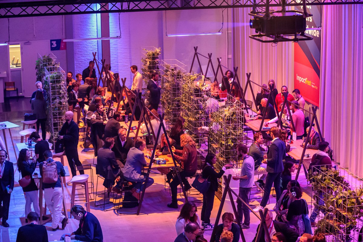 zuid_holland's tweet image. Impact maak je niet alleen 💥 Op 30 oktober laten we tijdens #ImpactFest2025 zien hoe Zuid-Holland innovatie inzet voor échte verandering.

💡 Zes sessies 
🌍 Eén missie: samenwerken aan impact
🔗 Programma &amp;amp; aanmelding: zuid-holland.nl/actueel/nieuws… #ImpactFest 

📷: Ernie Buts