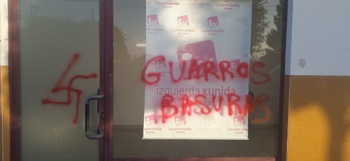 AlvaroQueipo's tweet photo. La violencia y el vandalismo nunca tienen cabida.

Condeno enérgicamente el ataque sufrido por @iuasturias en su sede de Llanera. 

La democracia es otra cosa. Nosotros seguiremos defendiendo el respeto, la convivencia y la libertad. https://t.co/40Qe3s487H