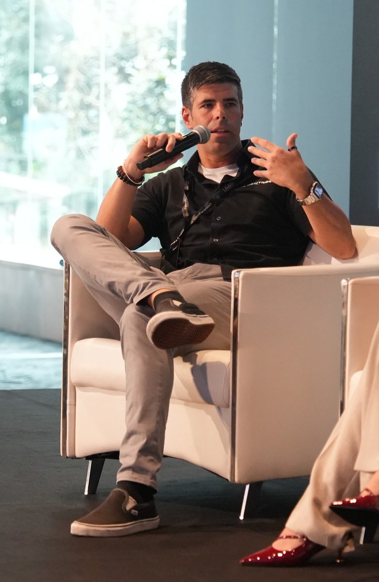 NewTribeCap's tweet image. Our Ecosystem Manager @Alvaro_Molre talked his heart out over the Creator Economy at the @CoinferenceX 📢
It was a powerful panel discussing the intersection of Gaming and the future of value creation in #Web3 🚀