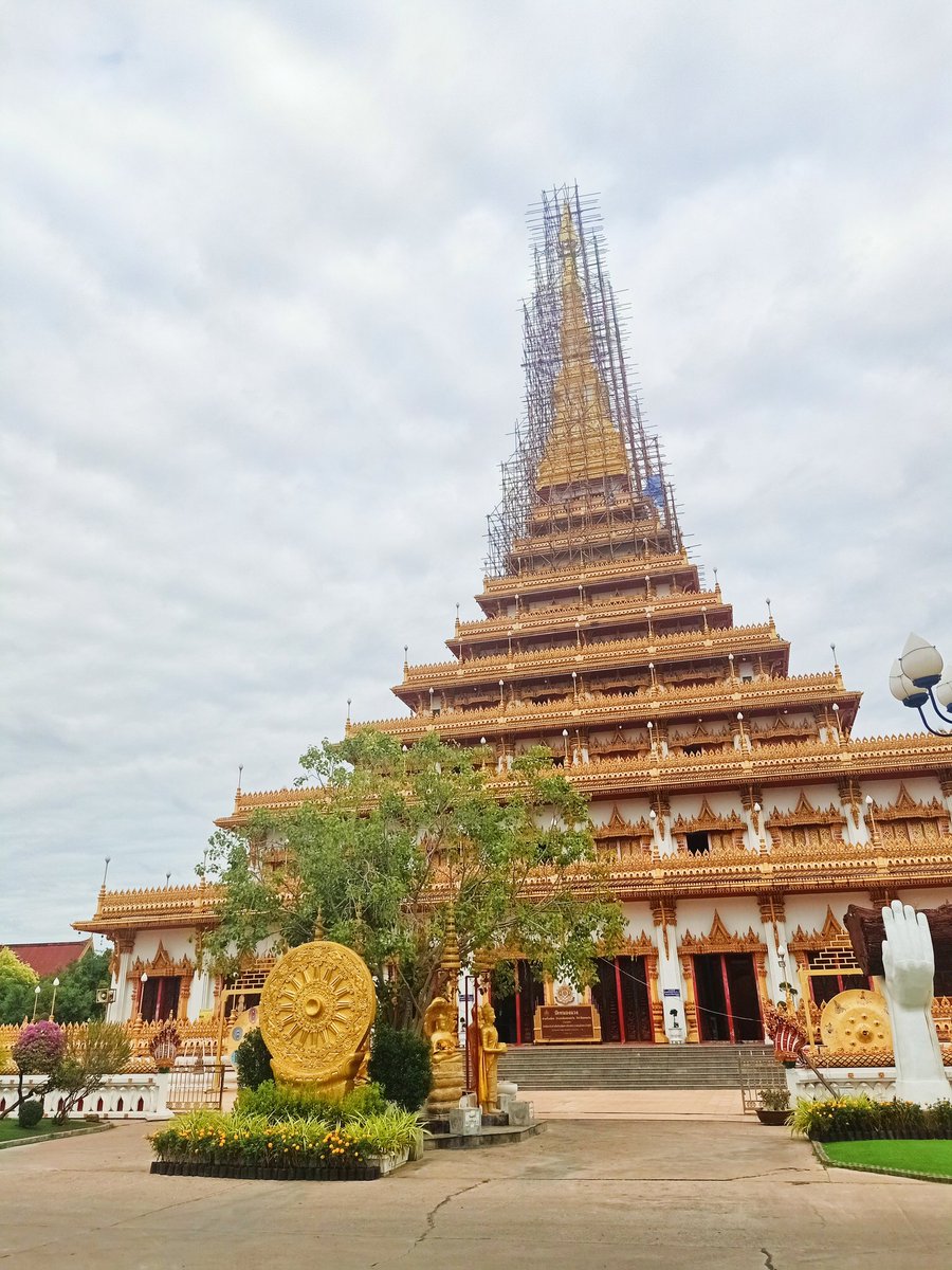 ไหว้พระสักหน่อย🙏🙏🙏
