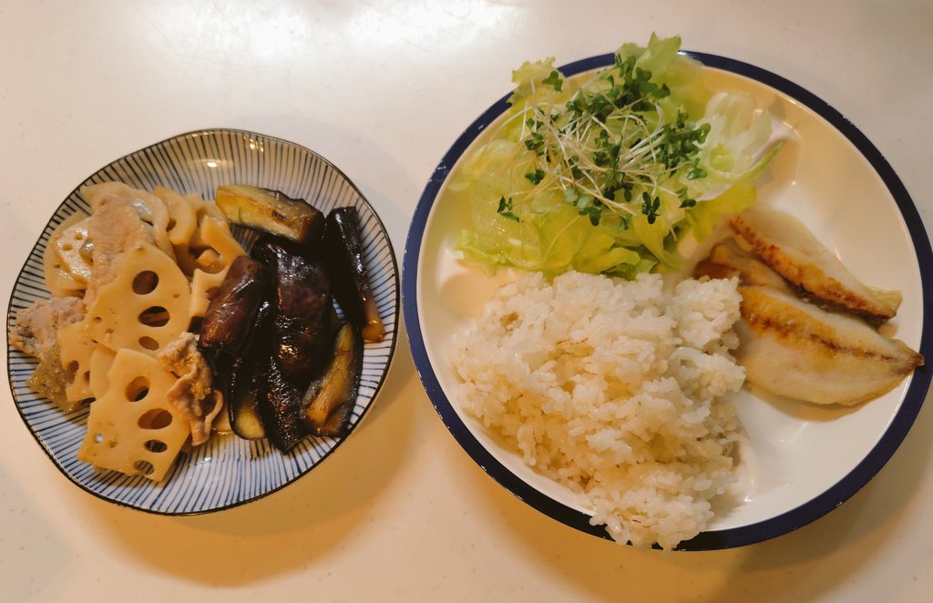 お疲れさまです♪今日の夜ご飯😊