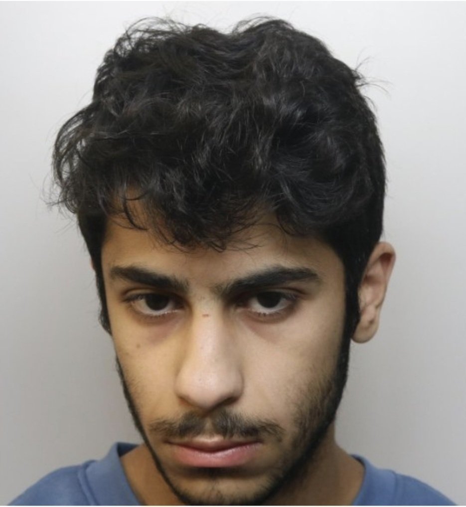 TheBritishIntel's tweet image. 🚨🇬🇧 MANCHESTER MAN JAILED FOR CHILD SEXUAL ABUSE AND INDECENT IMAGES
Mobarak Almutairi, 19, of Whitworth Street West, Manchester, has been jailed for three years and eight months after admitting to 20 sexual offences, including sexual assault, indecent images, and public…