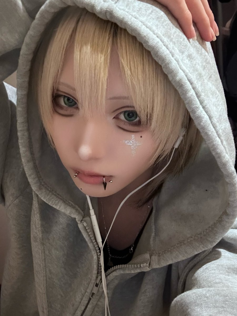荒鉤カズア【サークルライチ塾生二期】 (@ka___zu_____99) on Twitter photo 
