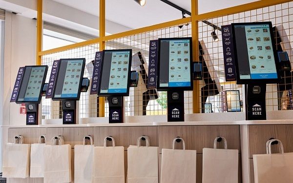 📢Transforming Stores with Smarter Self-Service Kiosks📢
Imagine a retail space where customers help themselves, queue times drop, and staff focus on high-value tasks. That’s what our evolved kiosk solutions deliver. 
View our line-up 🔗buff.ly/FgU4e3X 
#CustomerJourney