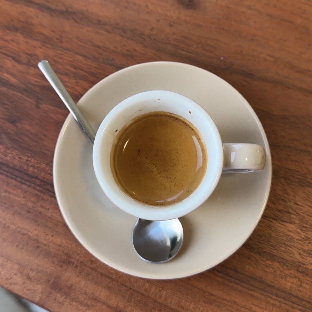 tuokll's tweet image. اسبريسو الخميس very tempting