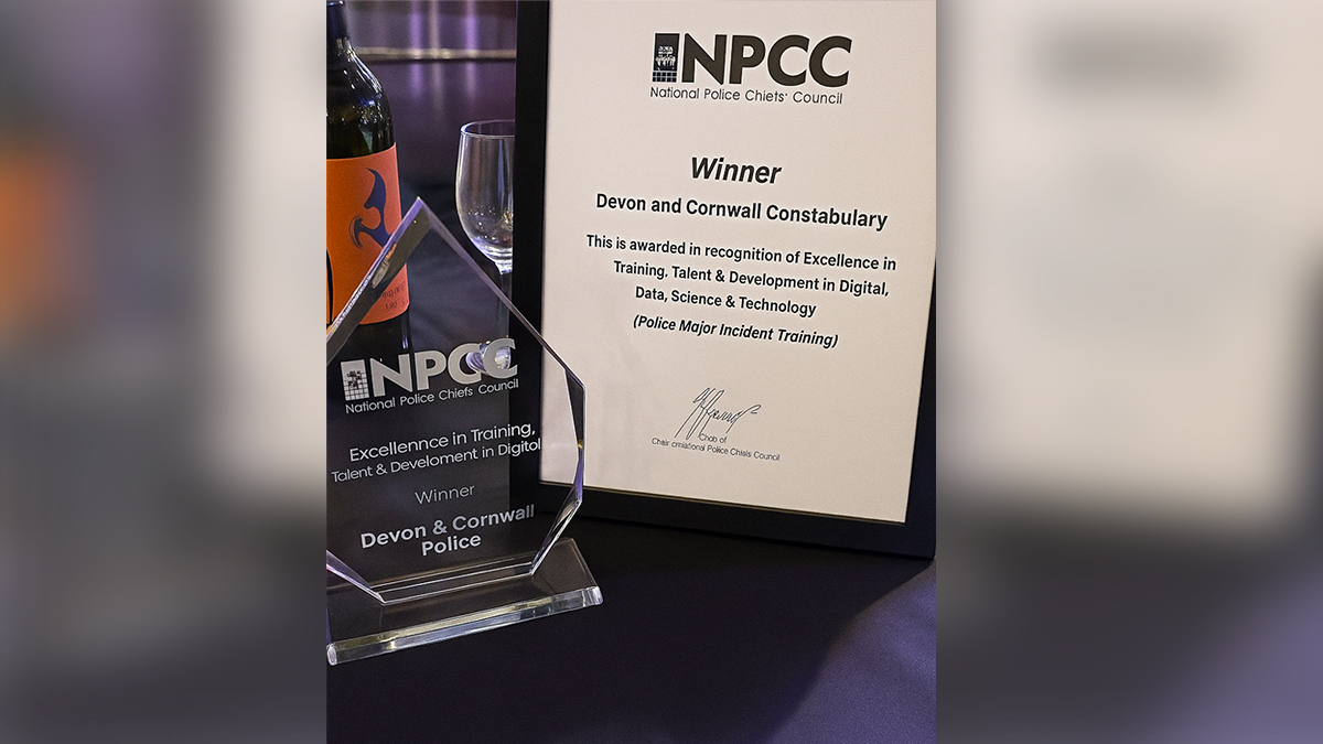 XVRsimulation's tweet image. 🏆 Recognition for Innovation in Police Training! Proud to celebrate @DC_Police award from @PoliceChiefs for Excellence in Major Police Incident Training, supported by use of immersive VR scenarios via @XVRsimulation Huge congrats! #PoliceTraining #VRTraining #LearnProGroup #XVR