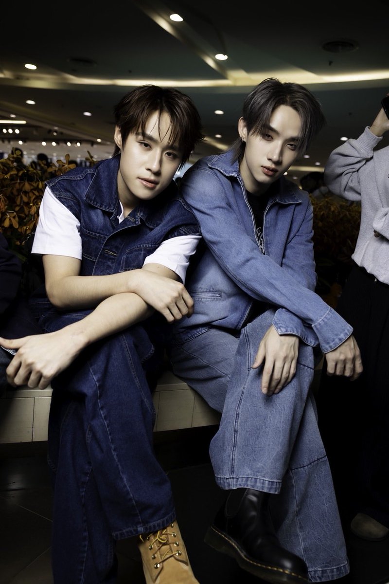 Saran_jeans's tweet image. #SaranxLYKN #LYKN 
#RobinsonSuperJeansWeek2025 
#RobinsonsuperjeansweekxLYKN
#RobinsonSuperJeansWeek #FuturePark @LYKNofficial @nnutdan #nnutdan