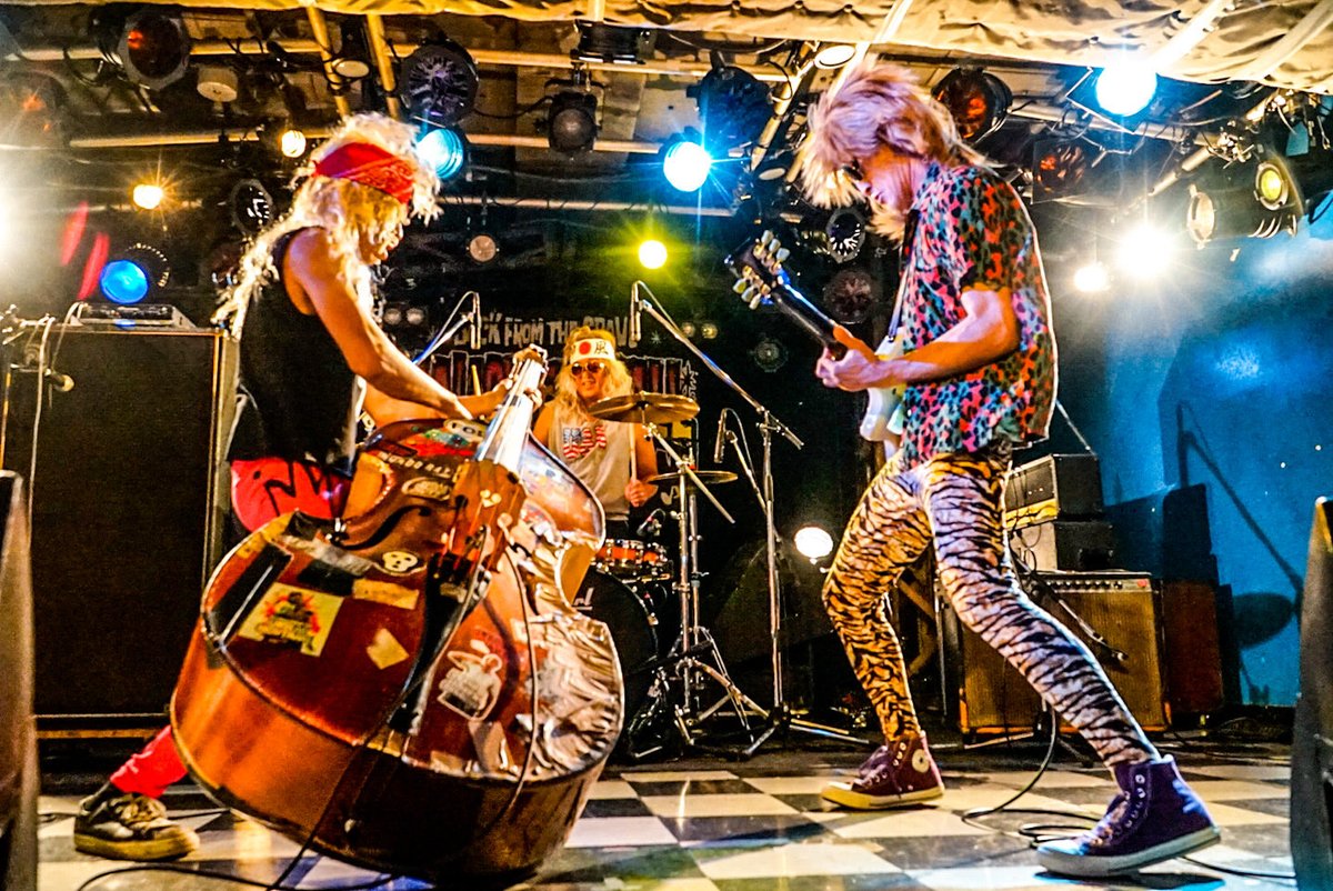 全然禁煙出来ません tweet media