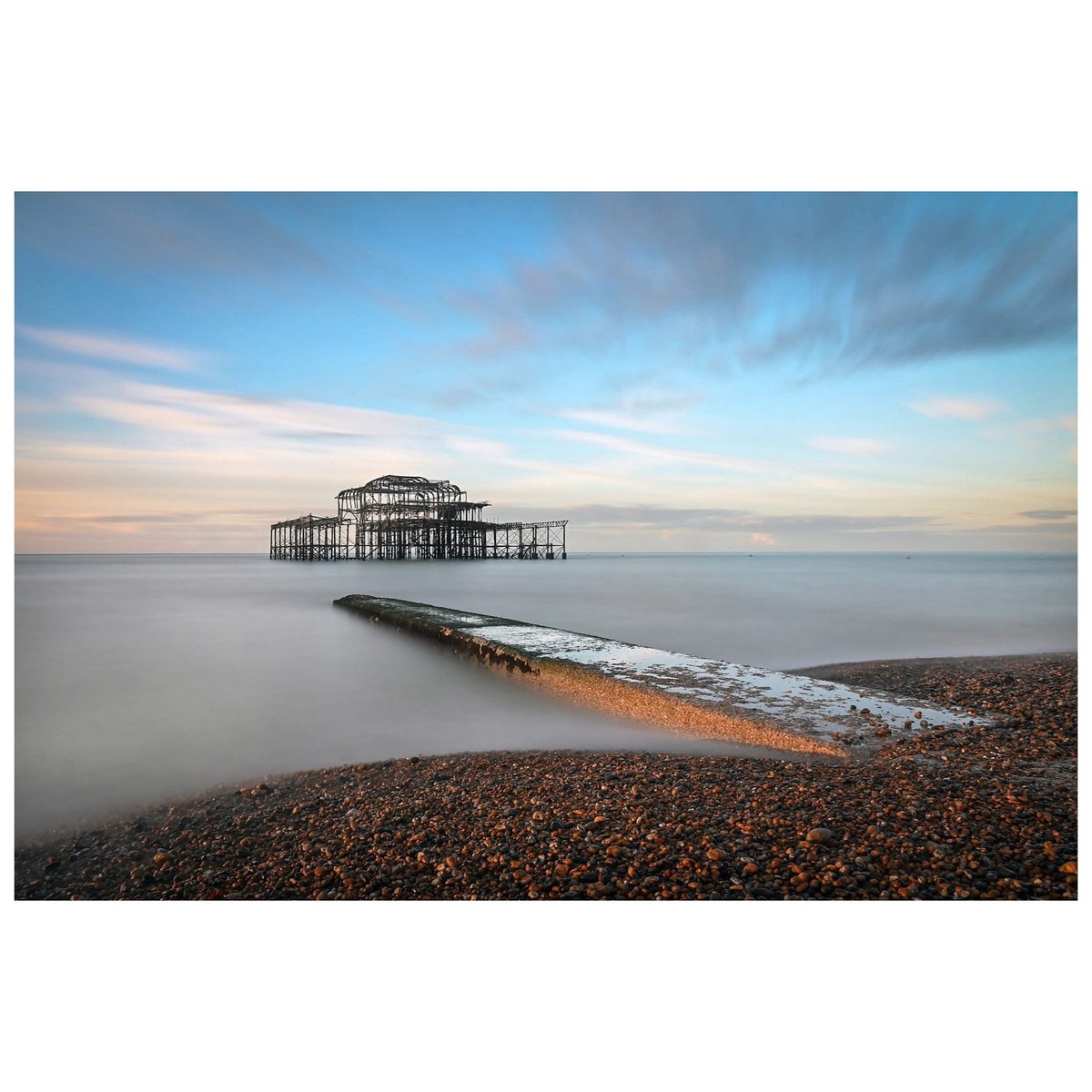 andyhowe100's tweet photo. Brighton Rock/Brighton,E Sussex A long exposure image of the derelict West Pier and shoreline, Brighton. #brighton #westpier #brightonwestpier #landscape @Love_Brighton https://t.co/WynHdX3vv9
