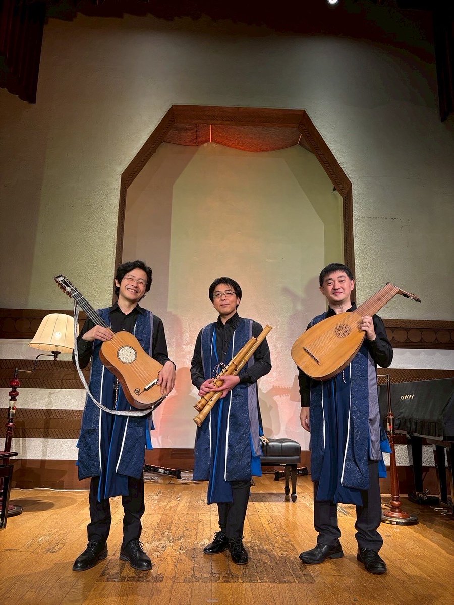 incontro_PR's tweet photo. 横浜公演無事終了いたしました。
シリーズラストは今週末25日（土）青梅、津雲邸にて昼夜2公演です。
1934年建設の津雲邸は建築の素晴らしさもさることながら、現在「江戸の文化を楽しむ」という企画展示中で、貴重な収蔵品を楽しむことができます。国登録有形文化財。
https://t.co/uYOeVyex5k https://t.co/CDHzX69Ape