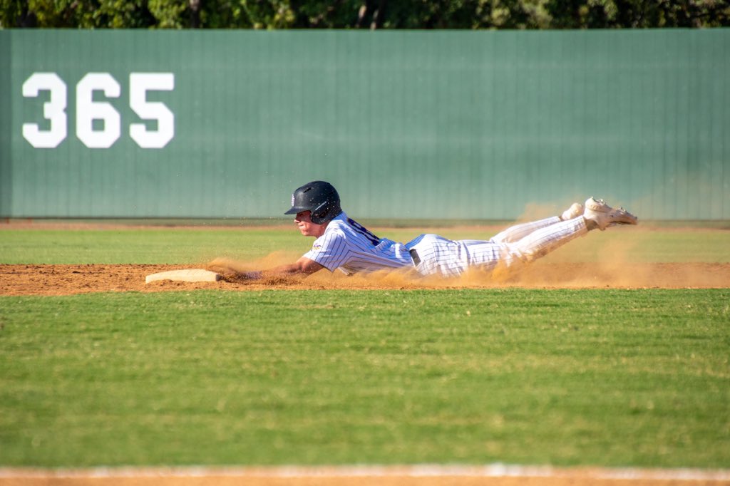 hsutxbaseball's tweet image. Cowboys put a bow on there 2025 fall 🤠📈

#FallBall2025 #RentIsDue #CowboyBaseball 
@MWilsonn15 @Loudermilk_