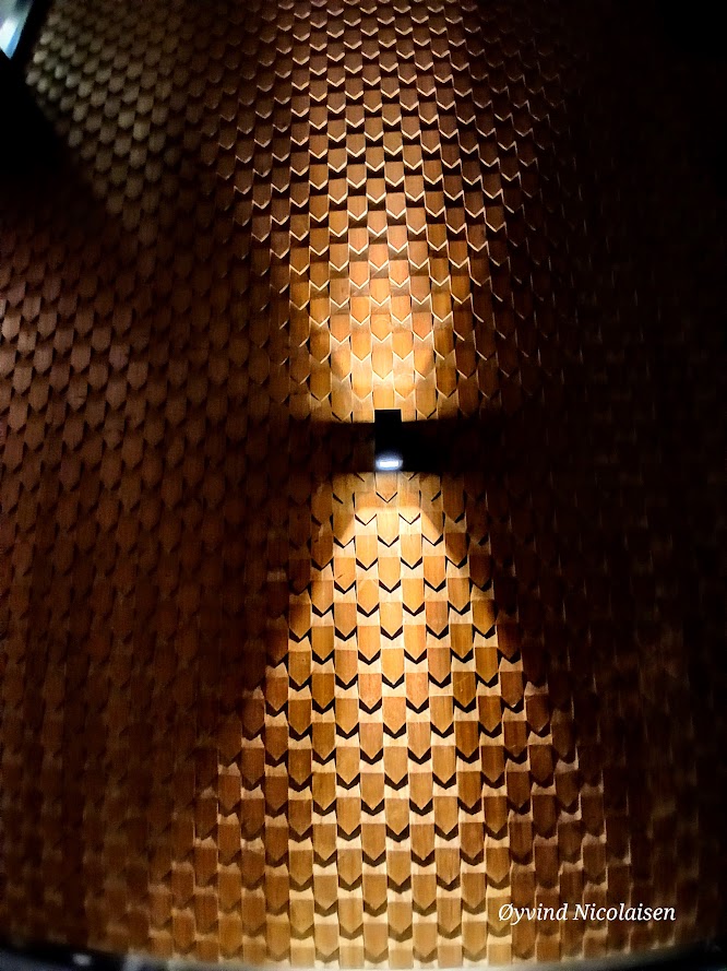 YvindN60698's tweet image. #Lights #patterndesign