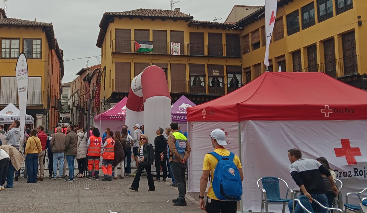Seguimos realizando servicios preventivos 🚑🚨en distintos puntos de la provincia. Así, el pasado fin de semana estuvimos, entre otros, en el II Cross Country en Tordehumos, en la IX Carrera de la Mujer en Medina del Campo y en la XXVIII Media Maratón en Tordesillas.