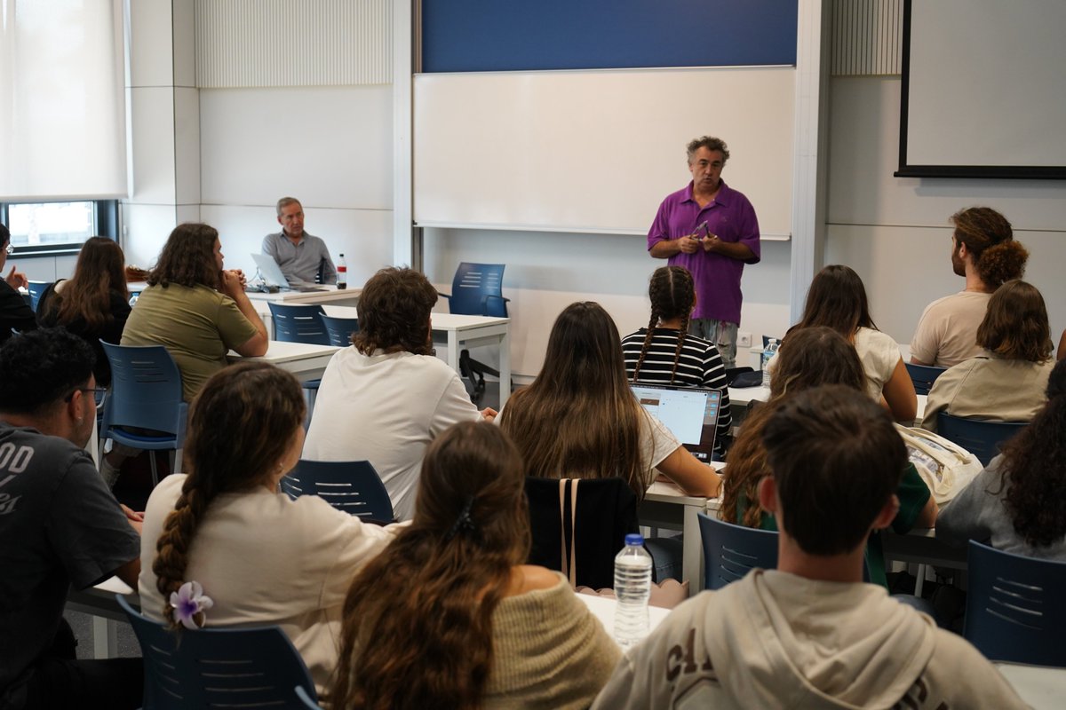 Universidad Loyola tweet media