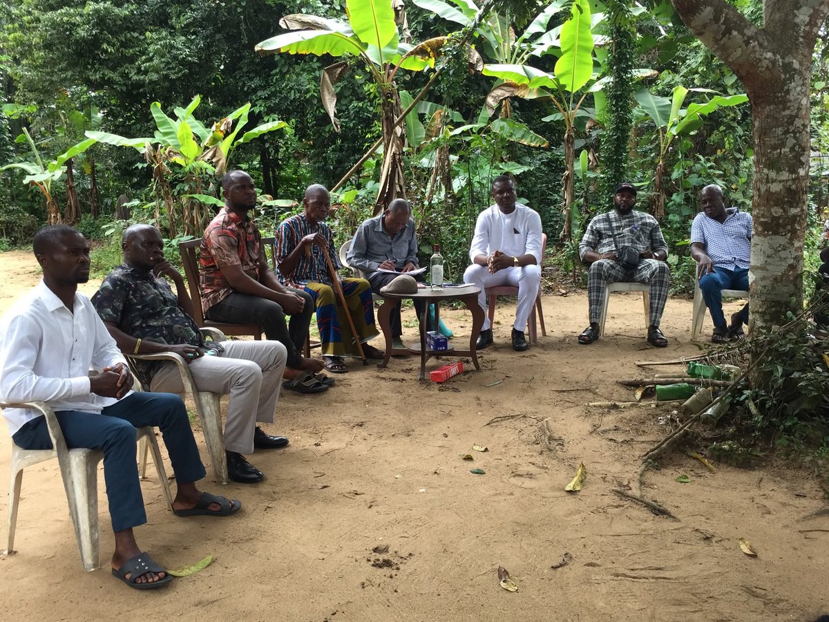 CASWI_NIG's tweet photo. VILLAGE ENTRY ACTIVITY

CASWI) is working with @UN_Women through @wphfund to implement a project called WOMEN ECO-SMART EMPOWERMENT AND LEADERSHIP PROJECT                                                  #careforsocialwelfareinternational
 #unwomennigeria
 #wphfund https://t.co/u3GB0mVHHb