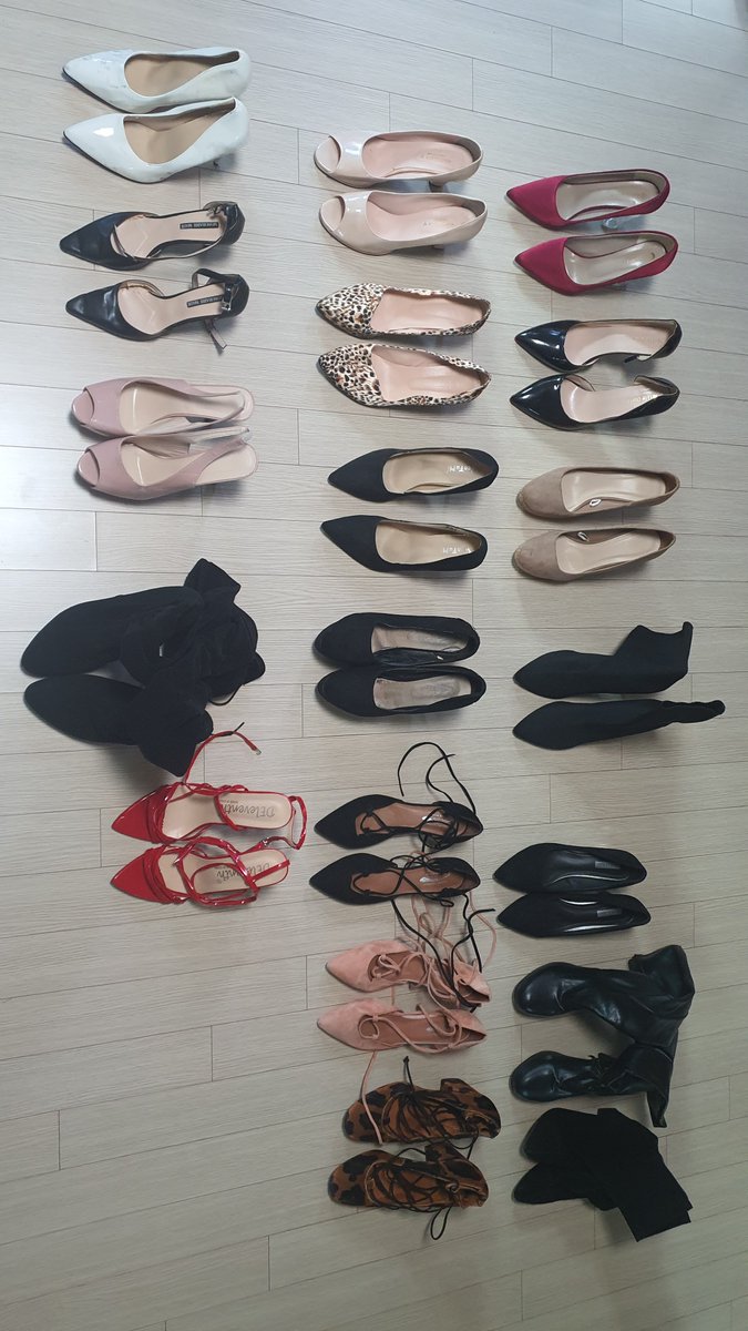 업도구 구두 판매해요 
사이즈는 265~270
가격은 5천~1만원 다양해요
자세한건 DM이나 오톡 주세요
답장은 늦을수 있어요
open.kakao.com/o/sEz0hiYh

#cd #업도구