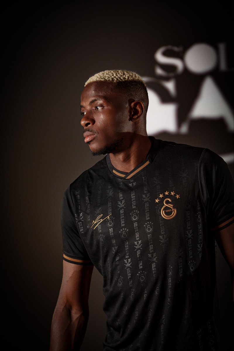 GSStore's tweet image. Tutkunun adı: ꜱᴏʟᴏ ɪʟ ɢᴀʟᴀ ᴏꜱɪᴍʜᴇɴ ʙᴏx 😍
Alışverişe hemen başlamak için linke tıkla👇
📲 bit.ly/49ideSZ
#SOLOILGALA