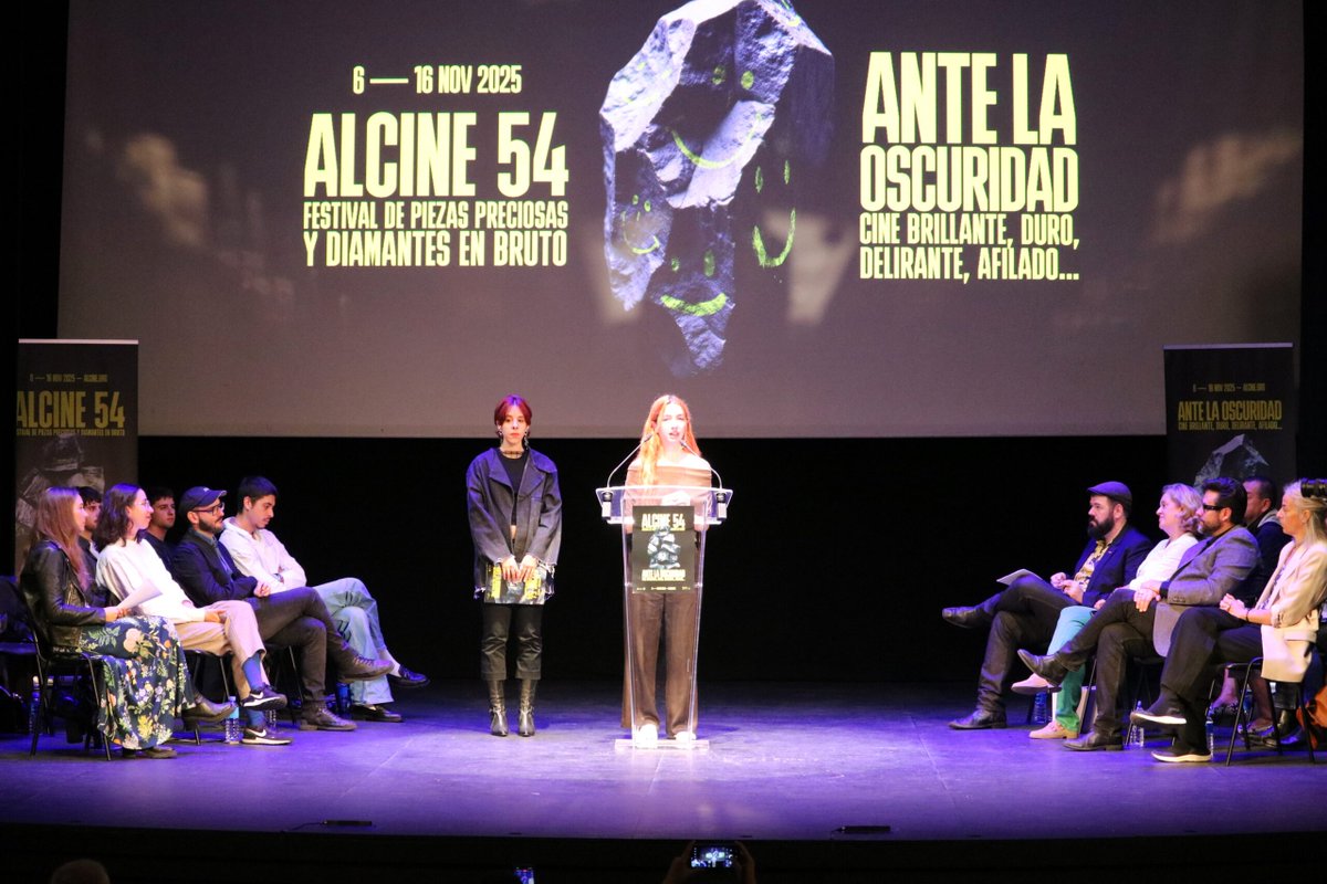 #alcala Alex de la Iglesia, David Lynch e Hidrogenesse protagonistas del ALCINE 54 eltelescopiodigital.com/index.php/es/a…