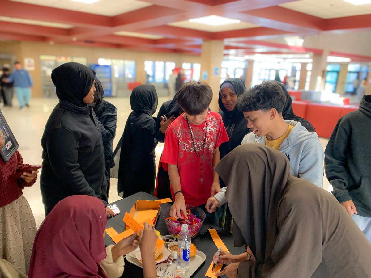 Willmar Pub. Schools tweet media