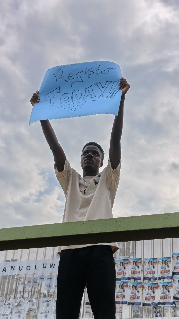 Peculiar tweet media