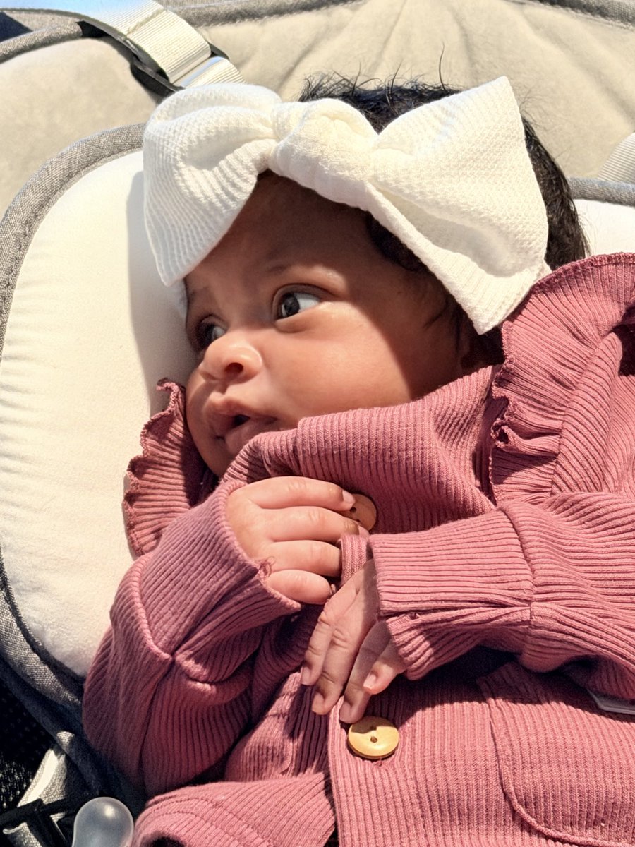 ShirkoGraphX's tweet image. This is not design related.... 

I just have to give God glory for allowing my daughter Emari to make it here healthy and well. She was premature and supposed to born this month on the 24th and actually came early on the 14th of September. 

TO GOD BE THE GLORY!!!