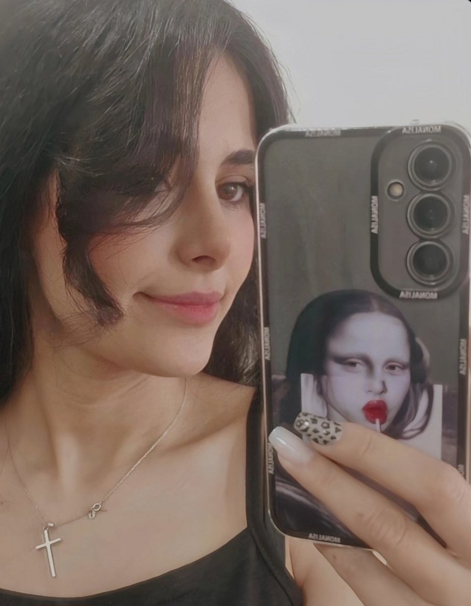 n_yoonminer's tweet image. مهری پر از بی مهری...