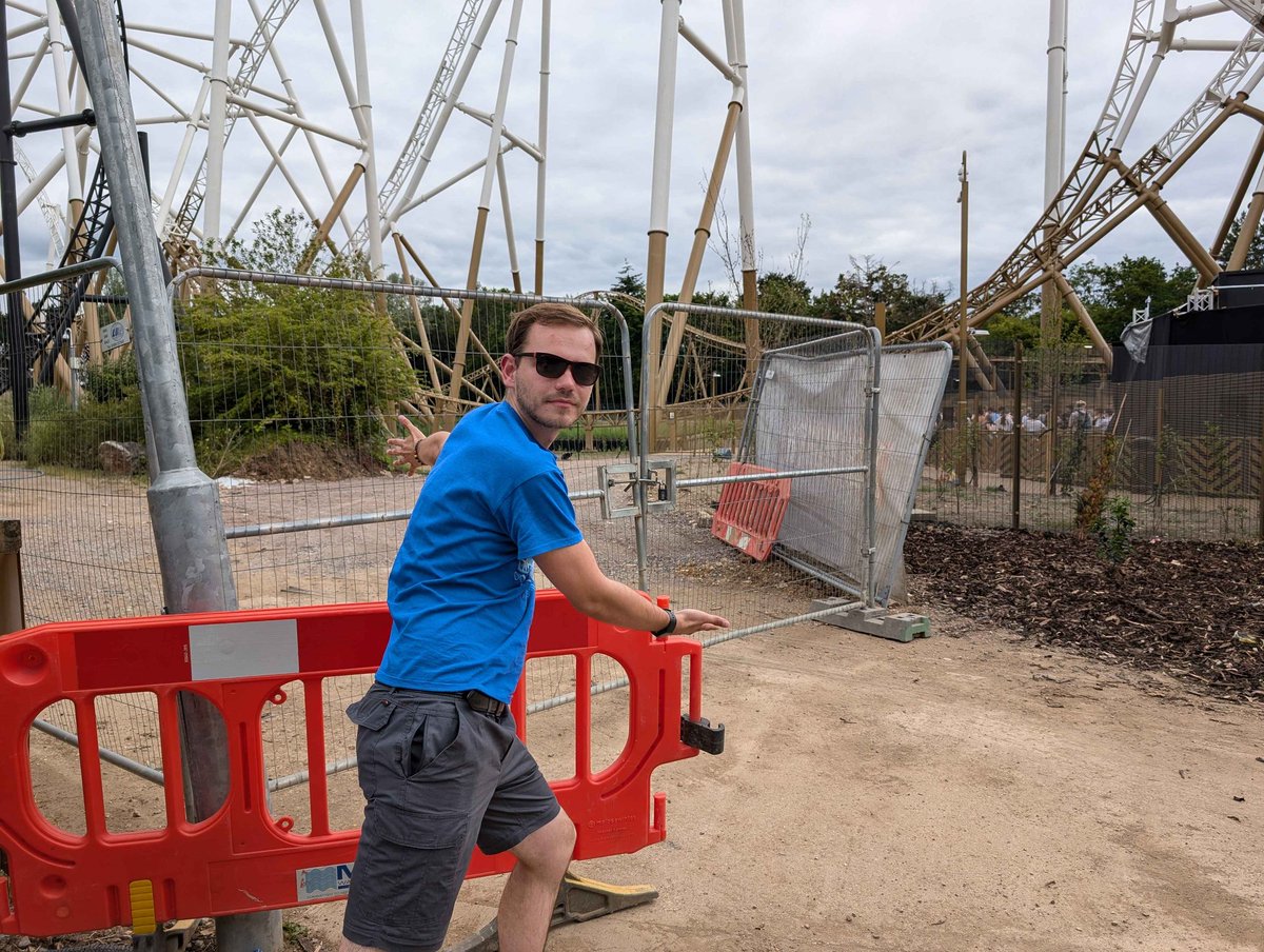 Thomas C tweet media