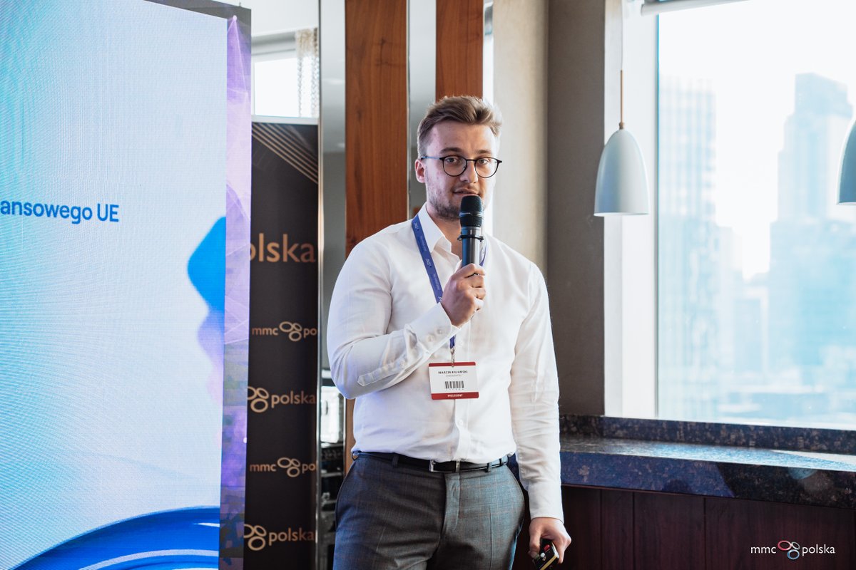 FinTechDigital's tweet image. 🛡️ #AI &amp;amp; Cyber Resilience
W kolejnym bloku skupiono się na odporności cyfrowej i ochronie danych w nowoczesnym sektorze finansowym.
Jako pierwszy wystąpił Marcin Kiliański, Attorney At Law, zondacrypto, prezentując case study „Implementacja DORA w sektorze krypto”. 🔐