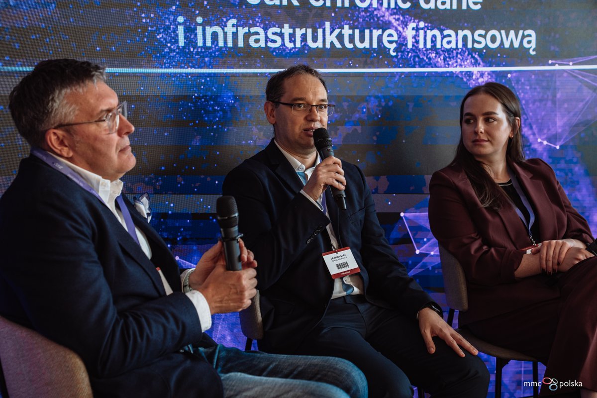 FinTechDigital's tweet image. Następnie odbyła się debata „Jak chronić dane i infrastrukturę finansową”.

#FinTech2025 #FinTechDisruptive2025 #DisruptiveTrendsFinTech