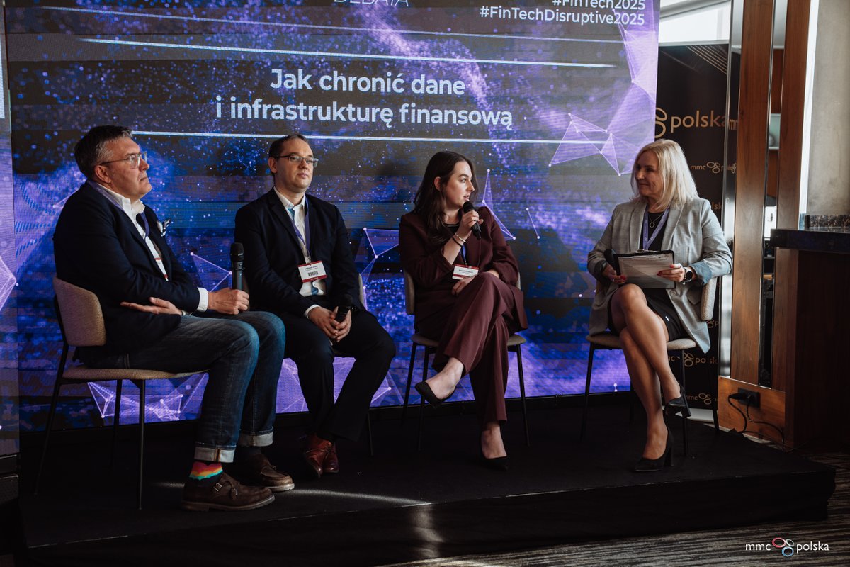 FinTechDigital's tweet image. Następnie odbyła się debata „Jak chronić dane i infrastrukturę finansową”.

#FinTech2025 #FinTechDisruptive2025 #DisruptiveTrendsFinTech